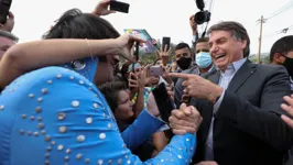 Imagem ilustrativa da notícia Governadores
se revoltam com cancelamento de compra da vacina chinesa anunciado por
Bolsonaro