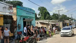 A abordagem ocorreu no momento do culto surpreendendo quem orava no local