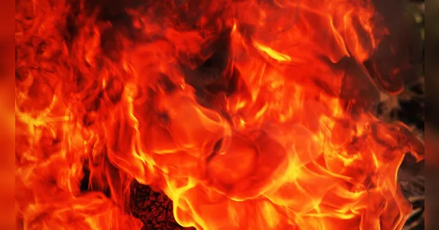 Imagem ilustrativa da notícia Vídeo: apartamento em condomínio de Ananindeua pega fogo