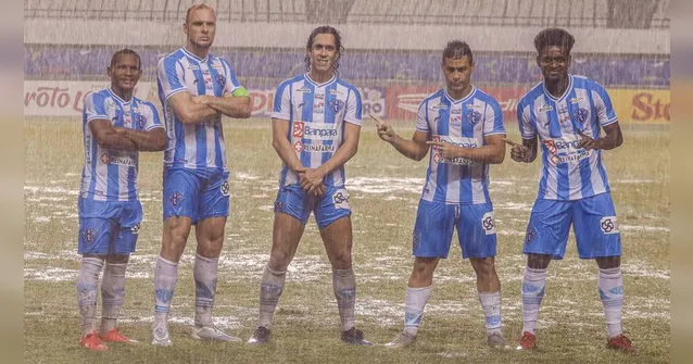 Imagem ilustrativa da notícia Série de bons resultados deixam Paysandu com 'mão na vaga'