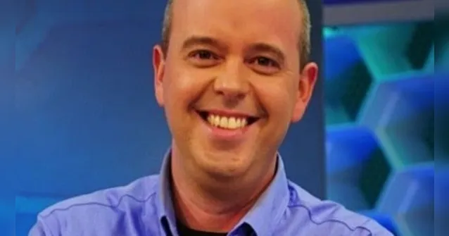 Imagem ilustrativa da notícia Alex Escobar, da Globo, veste 'manto' do Remo e agita a web