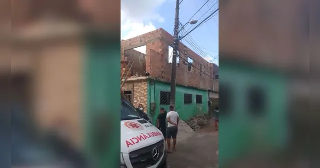 Imagem ilustrativa da notícia Pedreiros morrem eletrocutados dentro de em construção em Belém