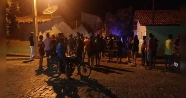 Imagem ilustrativa da notícia Candidato a vereador é perseguido e assassinado com oito tiros