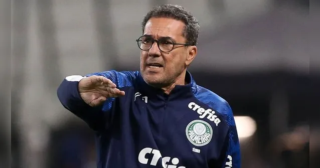 Imagem ilustrativa da notícia Luxemburgo é demitido do Palmeiras após derrota para o Coritiba
