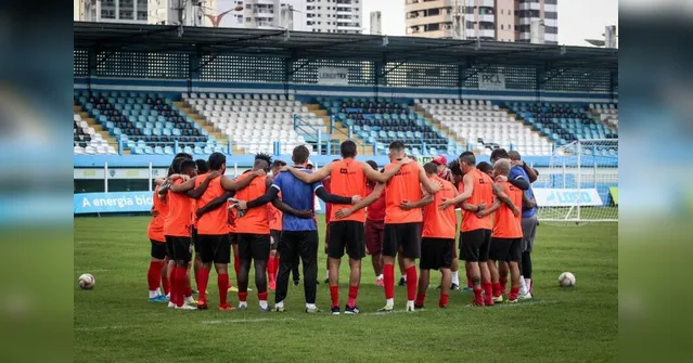 Imagem ilustrativa da notícia Imperatriz prorroga contratos de jogadores para jogar contra Paysandu