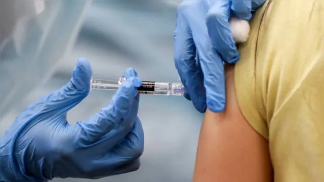 Imagem ilustrativa da notícia STF suspende julgamento sobre obrigatoriedade da vacinação contra Covid-19