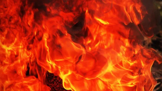 Imagem ilustrativa da notícia Vídeo: apartamento em condomínio de Ananindeua pega fogo