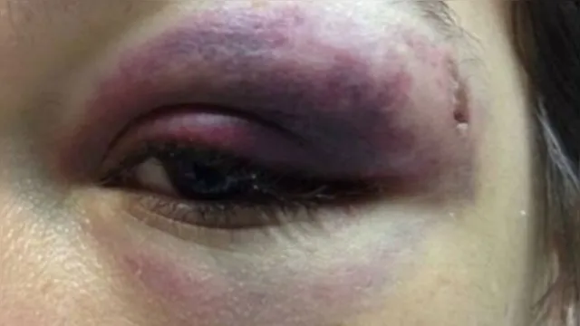 Imagem ilustrativa da notícia Esposa clona WhatsApp do marido e acaba sendo agredida por ele