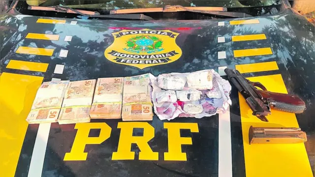 Imagem ilustrativa da notícia Dupla é presa com ouro, arma e dinheiro no Pará 