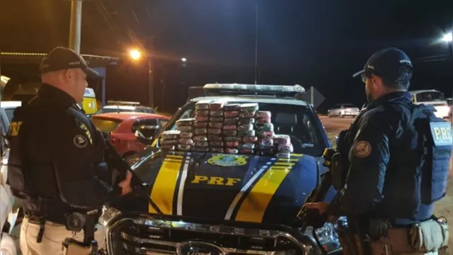 Imagem ilustrativa da notícia Carga com 52 quilos de pasta base de cocaína é apreendida dentro de carro no Pará