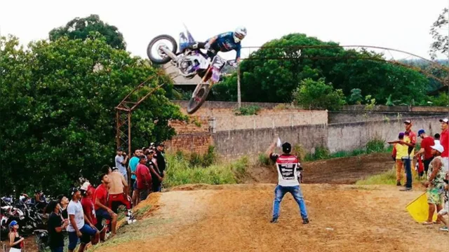 Imagem ilustrativa da notícia Motocross agita torcedores paraenses em São Miguel do Guamá