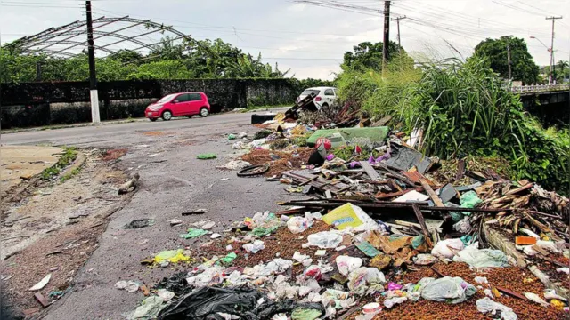 Imagem ilustrativa da notícia Tem acúmulo de lixo por todos os cantos da capital paraense