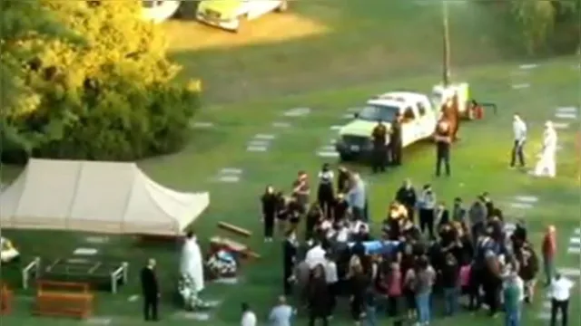Imagem ilustrativa da notícia Diego Maradona é sepultado em cerimônia restrita