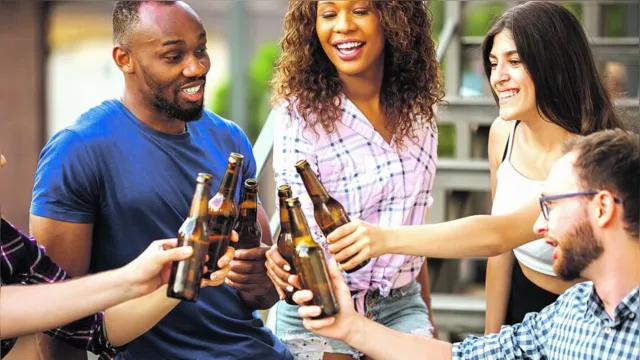 Imagem ilustrativa da notícia Bebidas alcoólicas prejudicam a dieta; veja como manter um consumo saudável