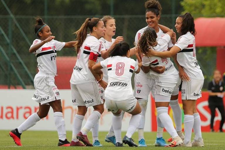 São Paulo aplica goleada histórica no Paulistão Feminino • DOL São Paulo aplica goleada histórica no Paulistão Feminino • DOL