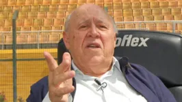 Imagem ilustrativa da notícia Comentarista esportivo Orlando Duarte morre vítima da covid-19