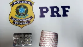 A abordagem foi feita por homens da Polícia Rodoviária Federal que fizeram a apreensão