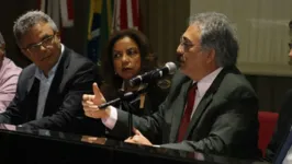 Na ação, o promotor Raimundo Moraes exige  o pagamento de R$ 25,8 milhões por não ter sido cumprido um Termo de Ajustamento de Conduta (TAC) firmado ainda em 2013.