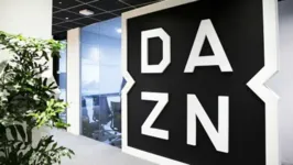 Imagem ilustrativa da notícia Narrador e comentarista do DAZN morre aos 45 anos de Covid-19