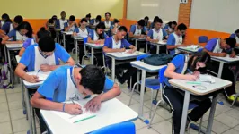 Estudantes poderão fazer a pré-matrícula a partir desta segunda-feira (14) até o dia 9 de janeiro