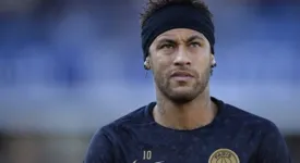 Imagem ilustrativa da notícia Neymar enfrenta craques do CS e mata melhor do mundo com facada. Veja