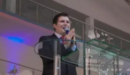 Imagem ilustrativa da notícia Pastor que disse que vacina chinesa tem "HIV dentro" é intimado a depor