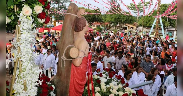 Imagem ilustrativa da notícia Fiéis adaptam programação à padroeiro sem tradicional procissão