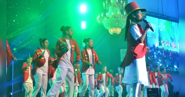 Imagem ilustrativa da notícia Cantata de Natal emociona público com mensagens de fé e
esperança