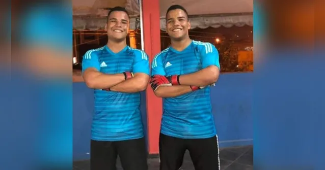 Imagem ilustrativa da notícia Irmãos gêmeos torcedores do Flamengo morrem afogados em praia