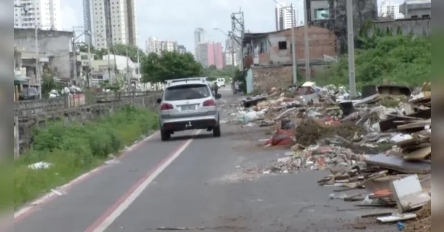 Imagem ilustrativa da notícia Moradores denunciam mais de 200 metros de lixo no bairro do Jurunas