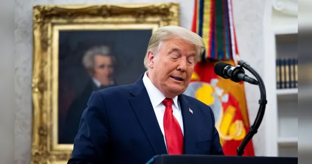 Imagem ilustrativa da notícia Twitter suspende permanentemente conta de Trump