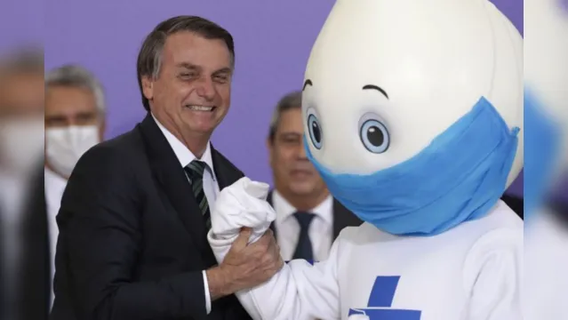 Imagem ilustrativa da notícia Decretado sigilo de até 100 anos no cartão vacinação de Bolsonaro