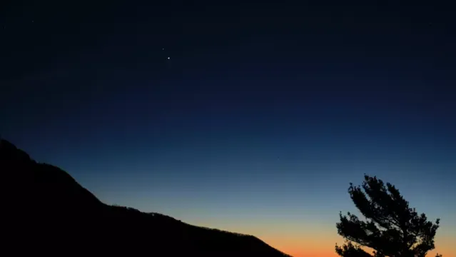 Imagem ilustrativa da notícia 'Estrela de Belém' poderá ser vista no céu hoje; saiba como!