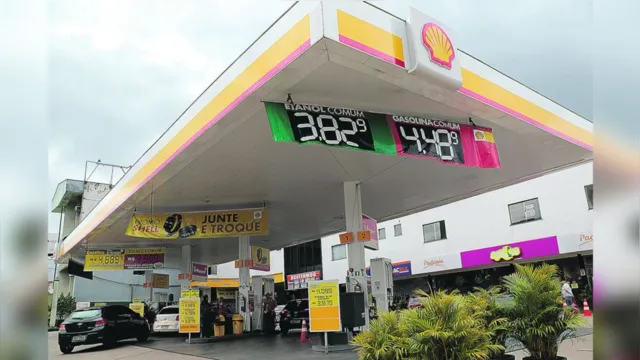 Imagem ilustrativa da notícia Preço da gasolina aumenta outra vez. Veja onde abastecer mais barato em Belém