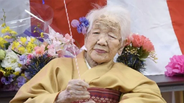 Imagem ilustrativa da notícia Mulher mais velha do mundo faz aniversário de 118 anos