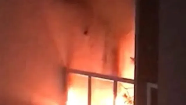 Imagem ilustrativa da notícia Homem se confunde em vingança contra ex e queima casa da vizinha