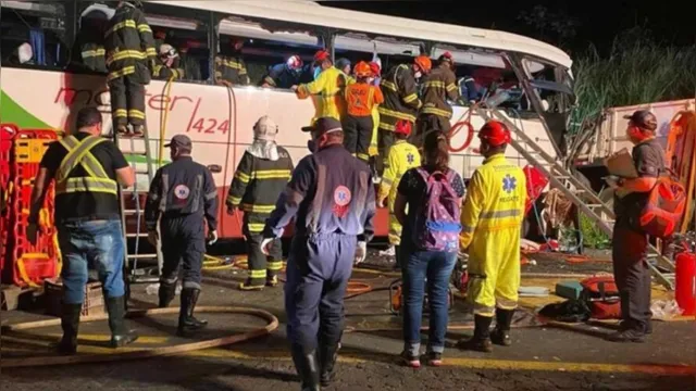 Imagem ilustrativa da notícia Acidente envolvendo ônibus do Pará deixa sete mortos e 17 feridos