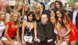 Larry Flynt colecionou inimigos, mas transformou a pornografia mundial.