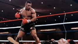 Imagem ilustrativa da notícia Tyson diz que derrota épica foi motivada por ménage e maratona de sexo