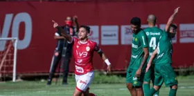 O Vila garantiu a última vaga na semifinal ao vencer o Cuiabá por 3 a 0.