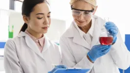 Imagem ilustrativa da notícia ONU lembra luta de mulheres cientistas no combate à covid-19