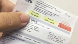 Neste mês de fevereiro, vigora a bandeira amarela, que aplica taxa extra de R$ 1,34 a cada 100 quilowatts-hora (kWh) consumidos.