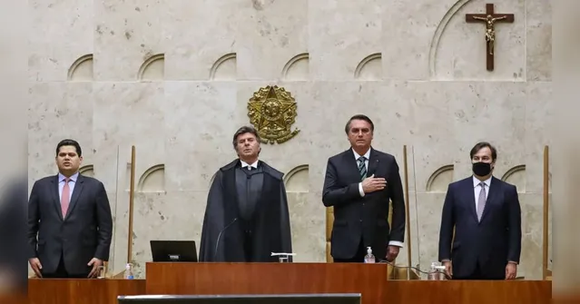 Imagem ilustrativa da notícia STF desmente Bolsonaro e afirma que não proibiu governo de atuar contra pandemia