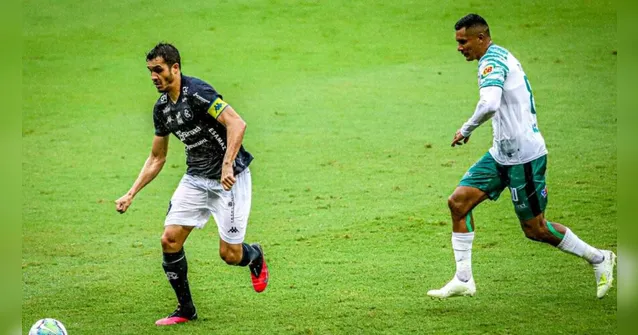 Imagem ilustrativa da notícia Chuva de gols perdidos contra o Manaus liga o alerta no Remo