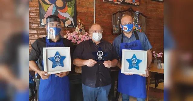 Imagem ilustrativa da notícia Confira a entrega dos troféus Estrela Azul 2020!