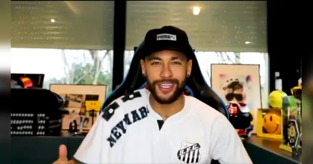 Imagem ilustrativa da notícia Neymar se irrita com internautas e dispara: 'fo***-se'