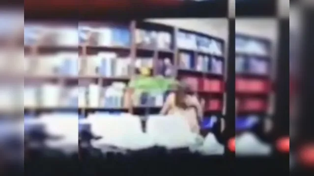 Imagem ilustrativa da notícia Com câmera ligada, advogado faz sexo ao vivo em meio à audiência online