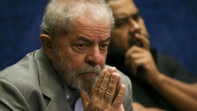 Imagem ilustrativa da notícia Lula é infectado pela Covid-19 e fez quarentena em Cuba 