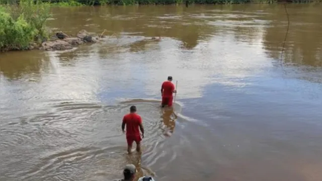 Imagem ilustrativa da notícia Corpo sem dedos é encontrado boiando em rio no interior do Pará