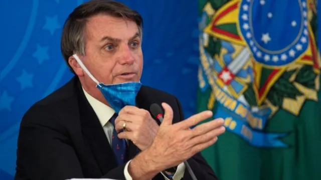 Imagem ilustrativa da notícia 'Nós fizemos a nossa parte', diz Bolsonaro em meio à crise de falta de oxigênio em Manaus